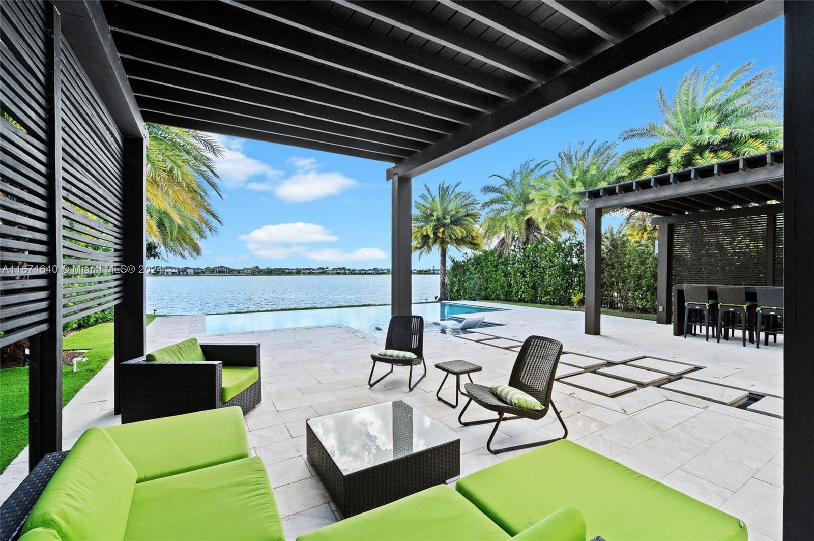 8898 NW 160th Ter