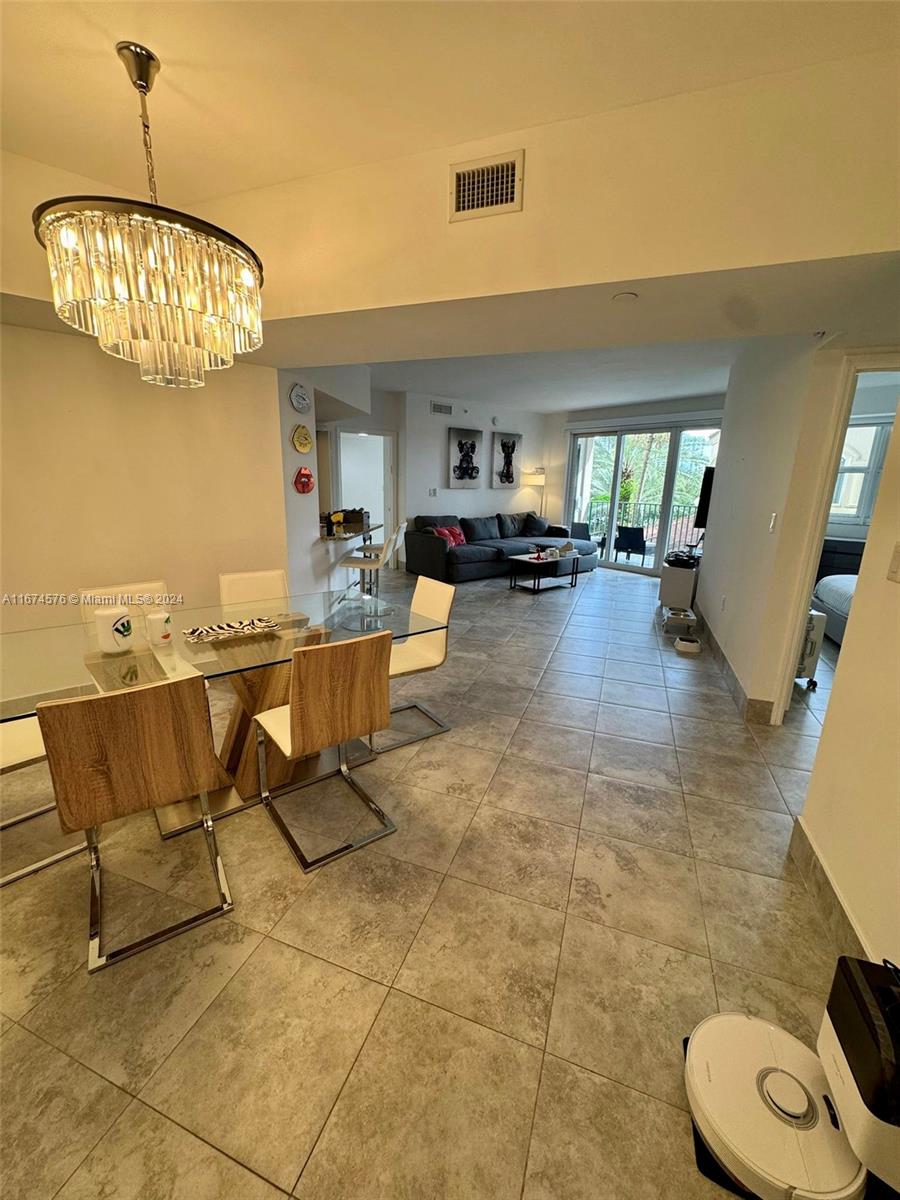 19900 E Country Club Dr # 307