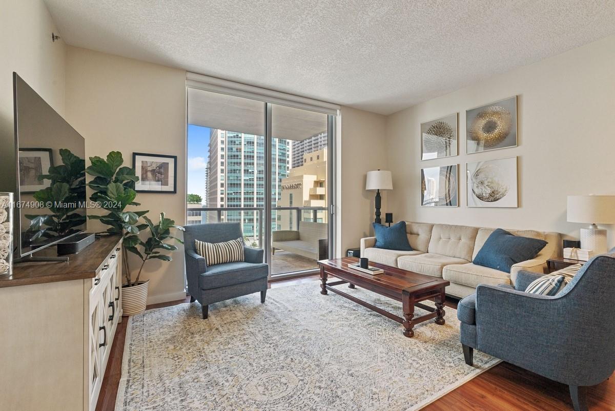1060 Brickell Ave # 1803