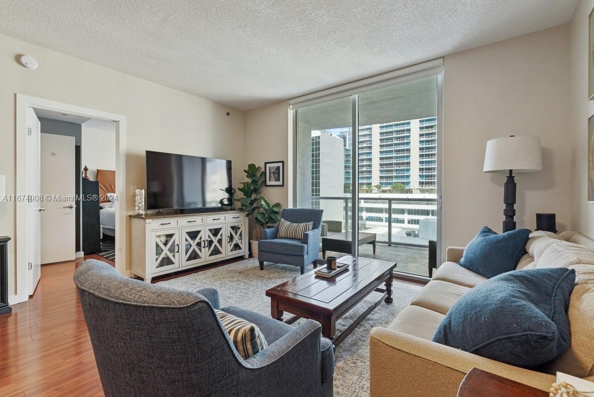 1060 Brickell Ave # 1803