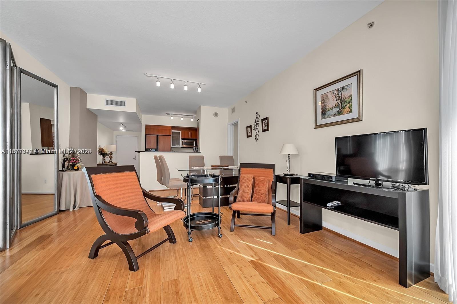 335 S Biscayne Blvd # 1603
