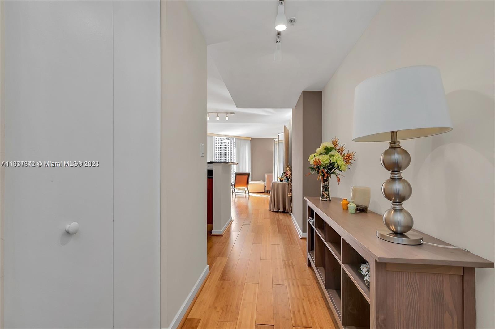 335 S Biscayne Blvd # 1603