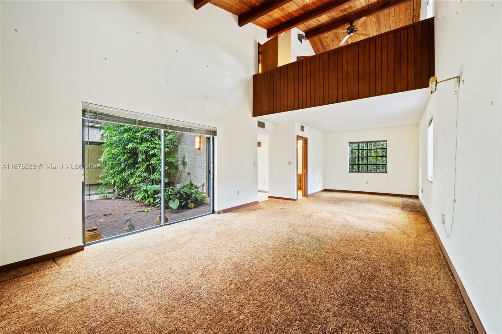 551 Bargello Ave