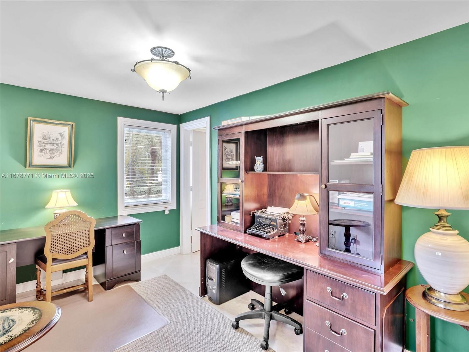 449 Isle Of Palms Dr