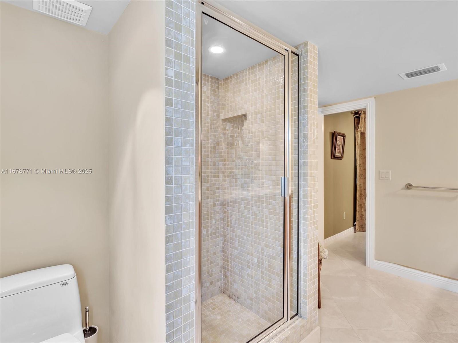 449 Isle Of Palms Dr