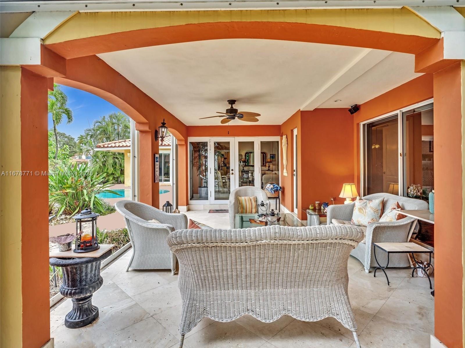 449 Isle Of Palms Dr
