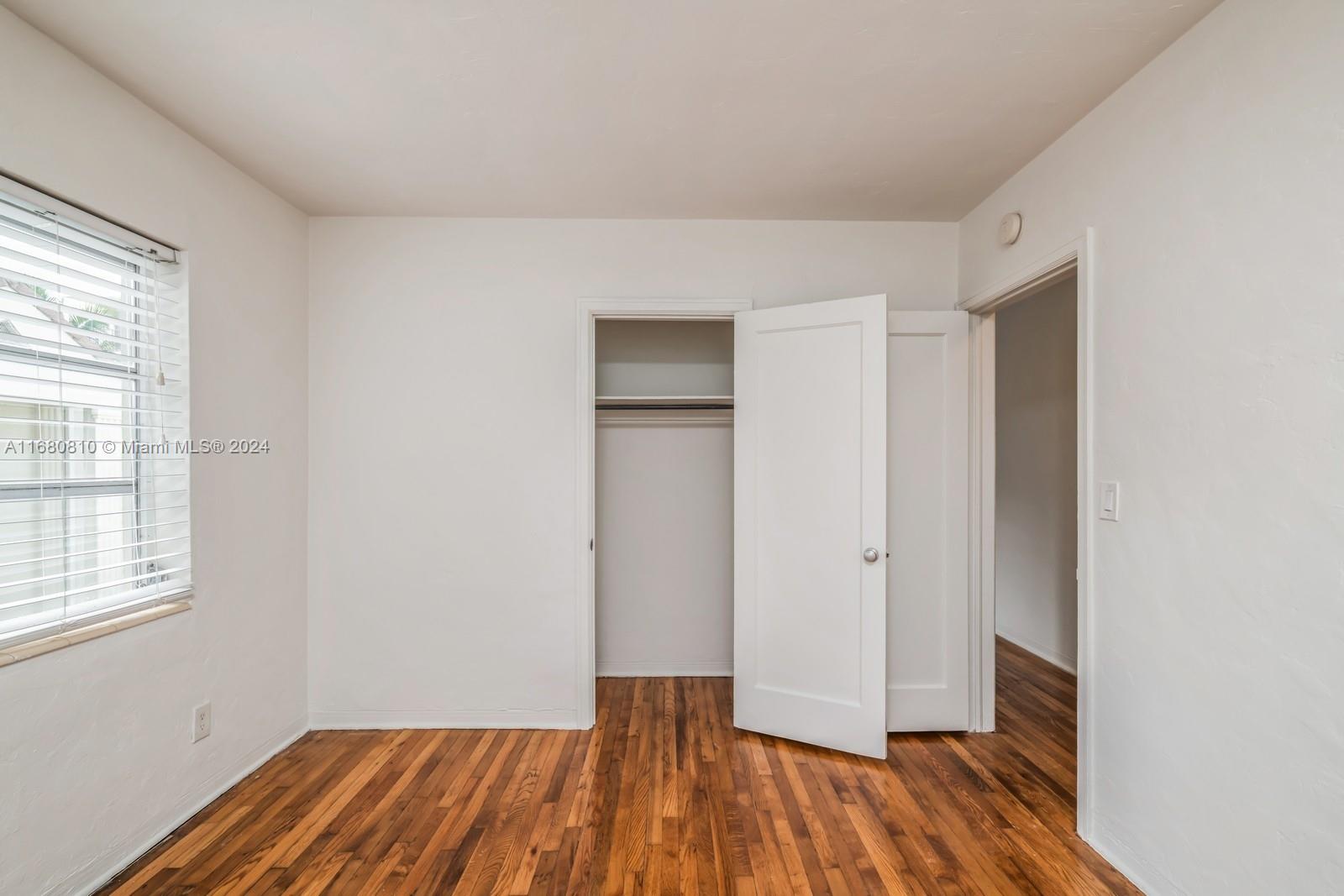 23 Phoenetia Ave # 4