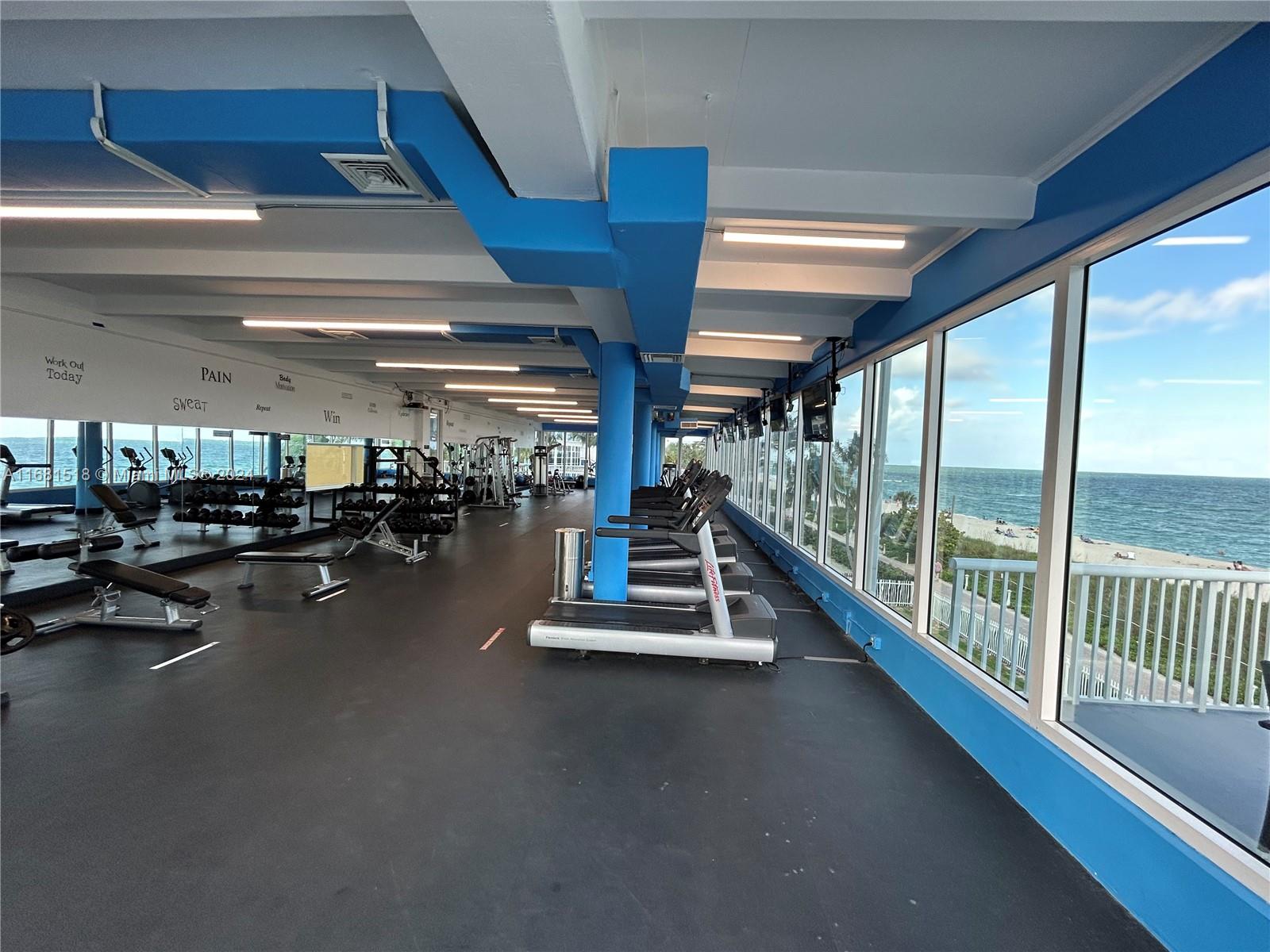 5401 Collins Ave # 324