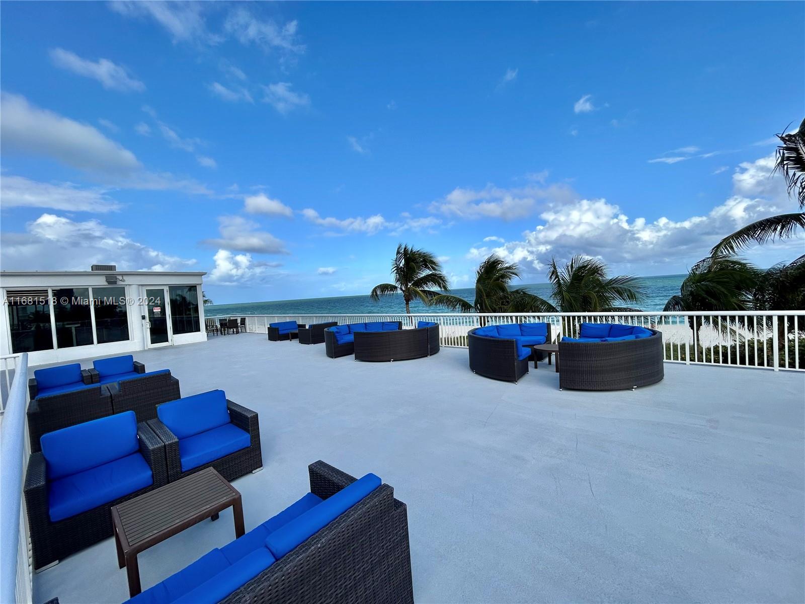 5401 Collins Ave # 324