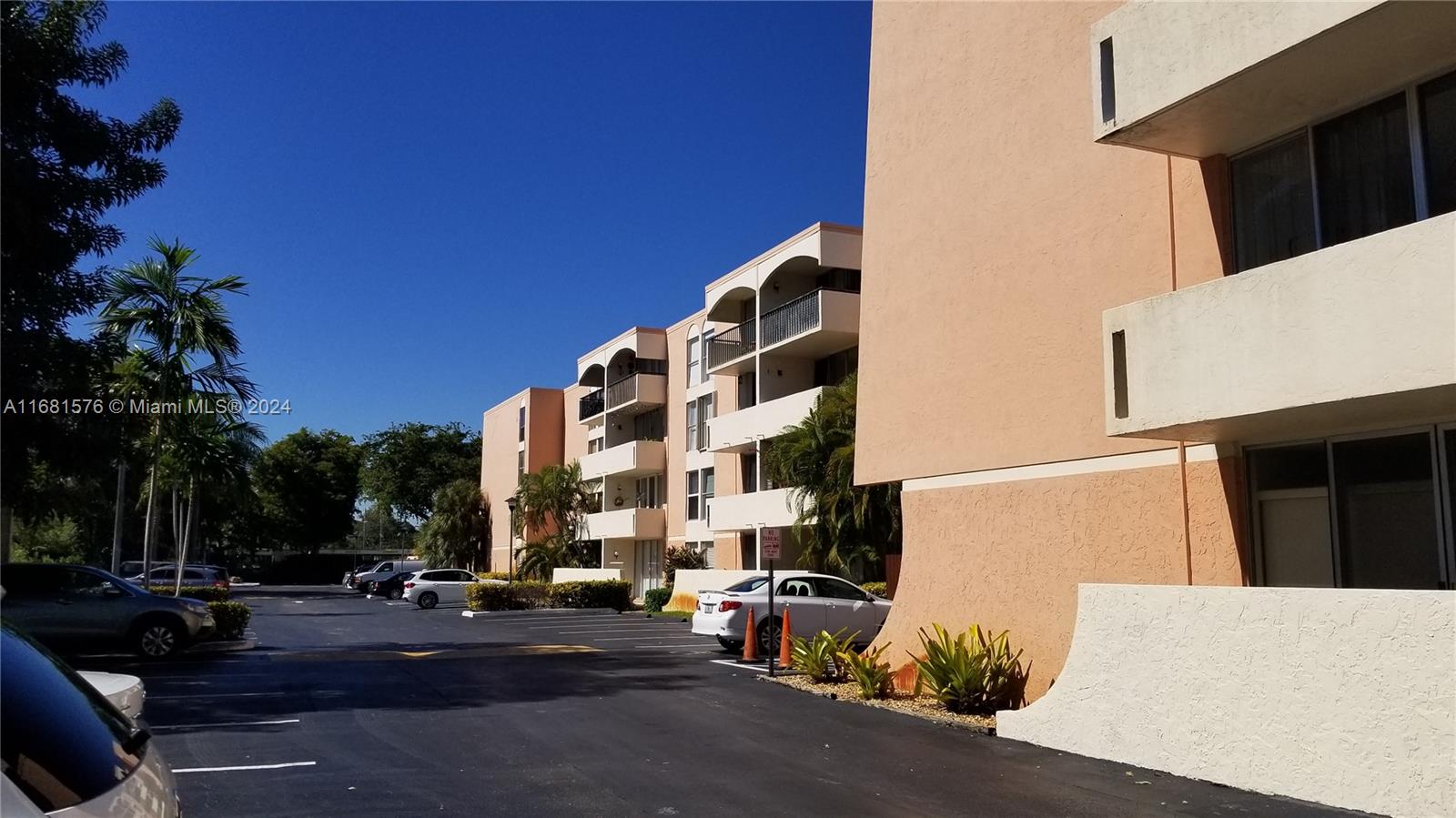 2150 SW 16th Ave # 310