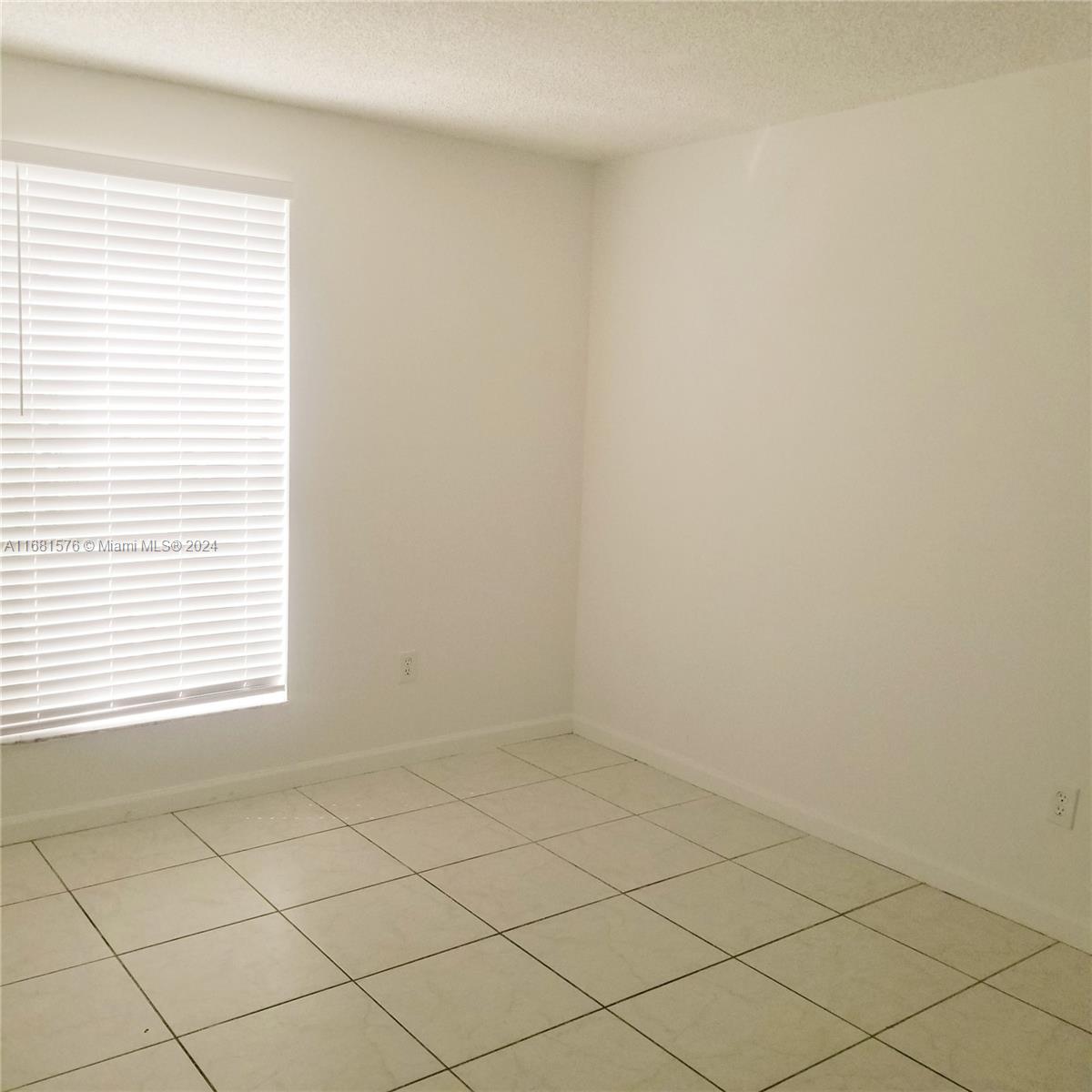 2150 SW 16th Ave # 310