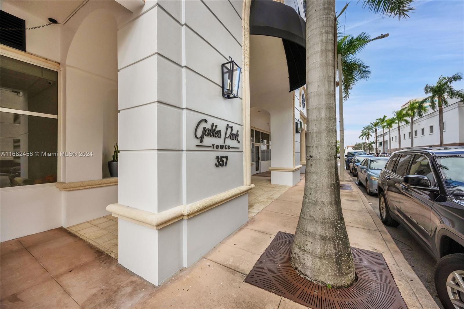 357 Almeria Ave # 903