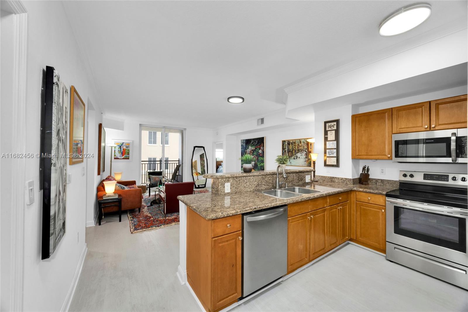 357 Almeria Ave # 903