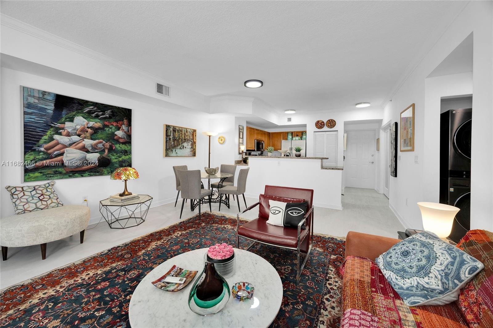 357 Almeria Ave # 903