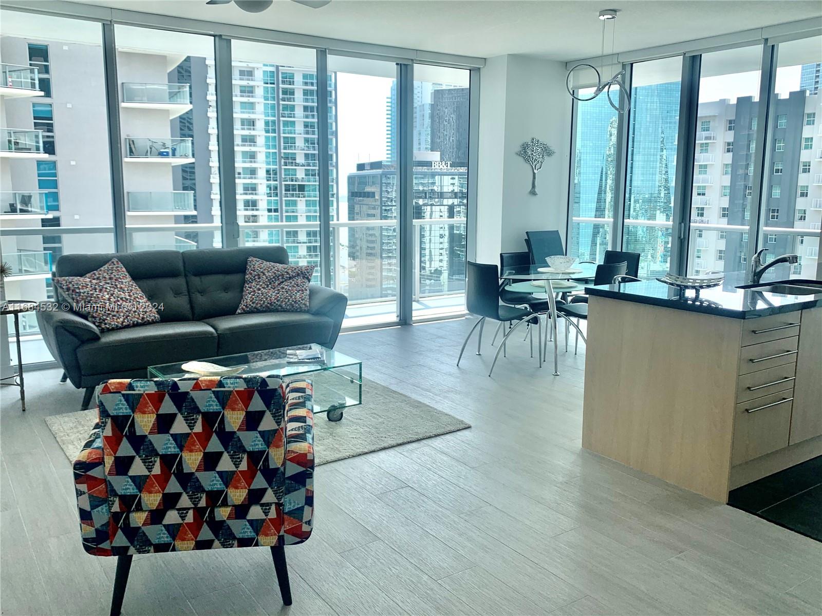 1111 SW 1 AV Unit: 2419-N