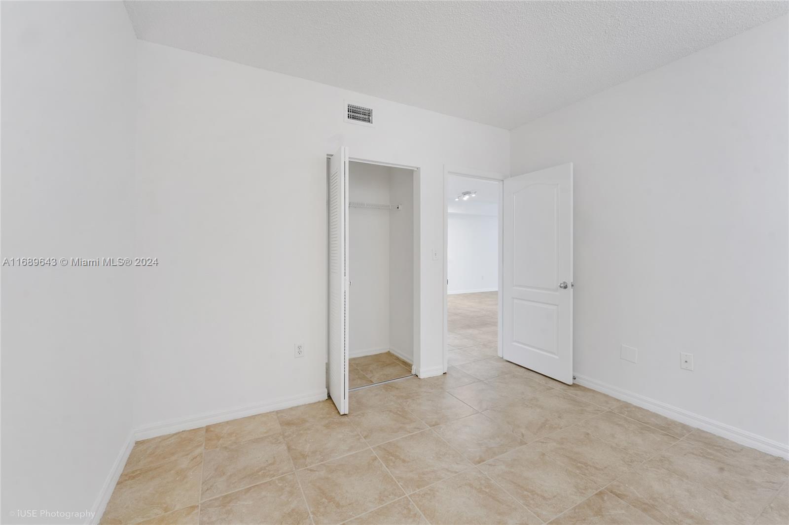 5091 NW 7th St # 05 Unit: TS-05