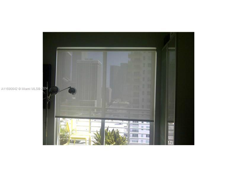 234 NE 3 ST # 1809