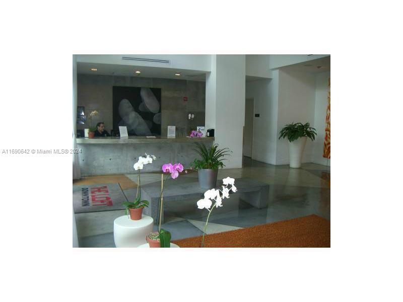234 NE 3 ST # 1809