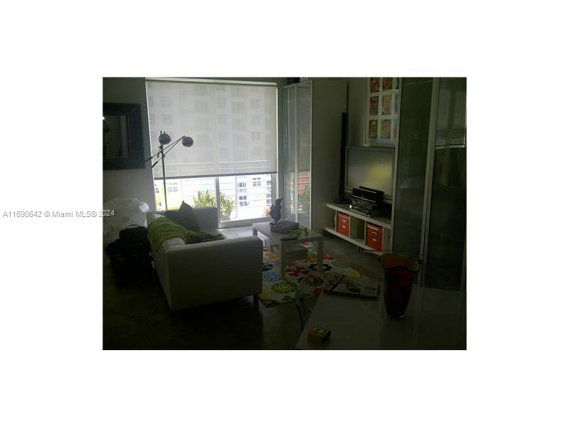 234 NE 3 ST # 1809