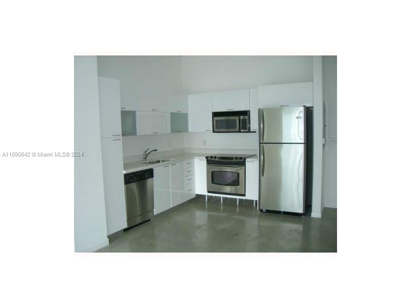 234 NE 3 ST # 1809