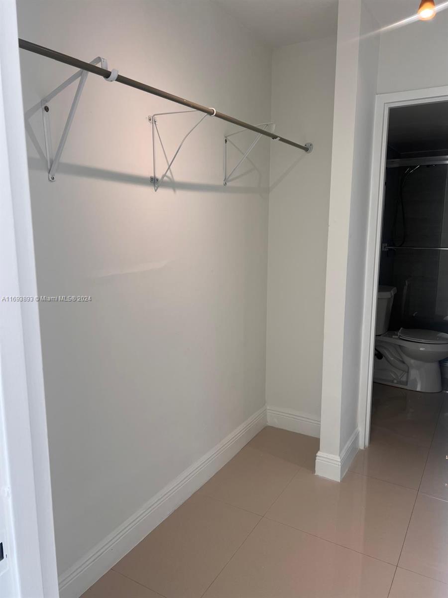 150 SE 25 RD # 4L