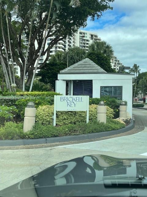 801 Brickell Key Blvd # 2608