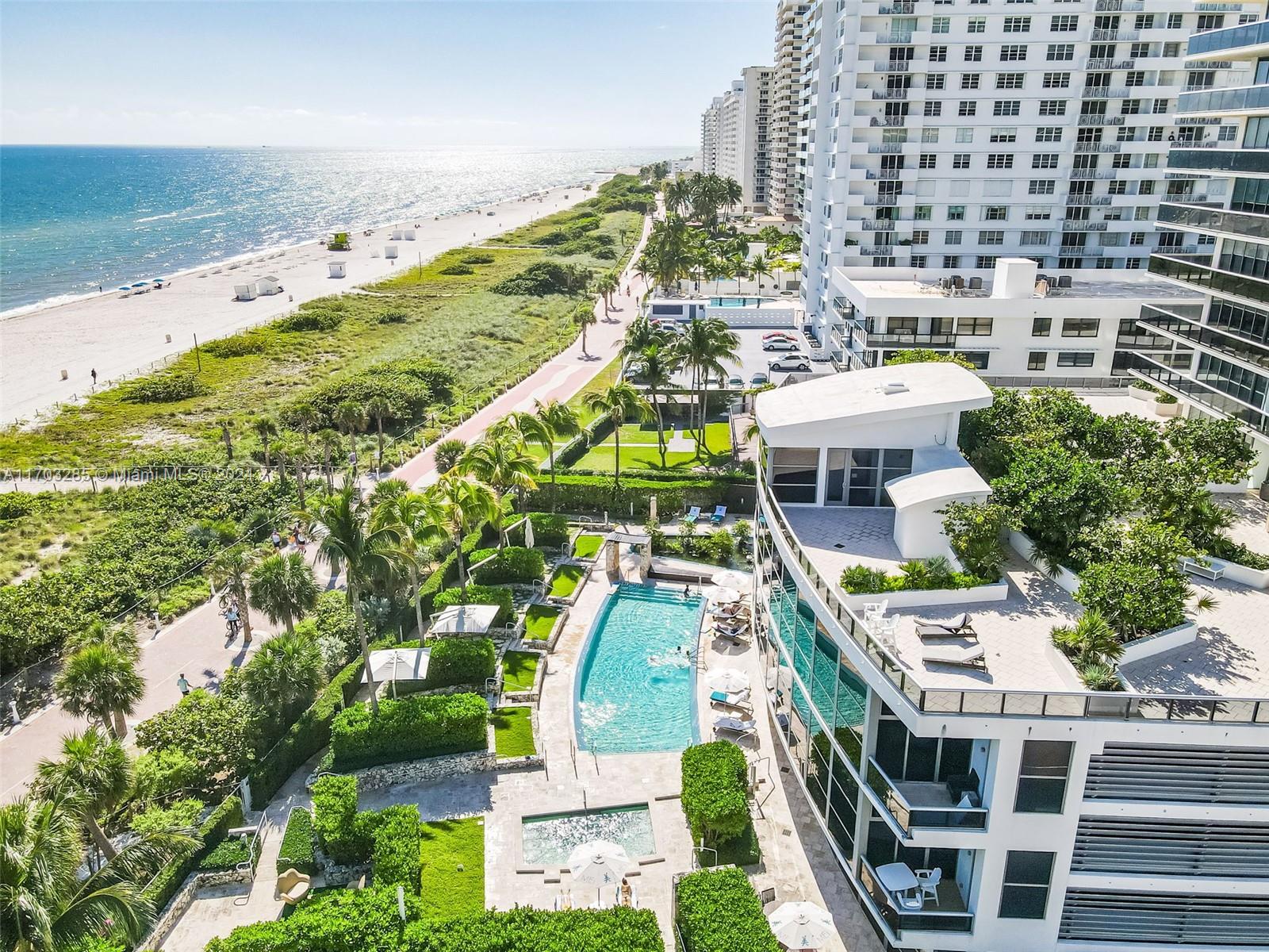 5875 Collins Ave # 1503