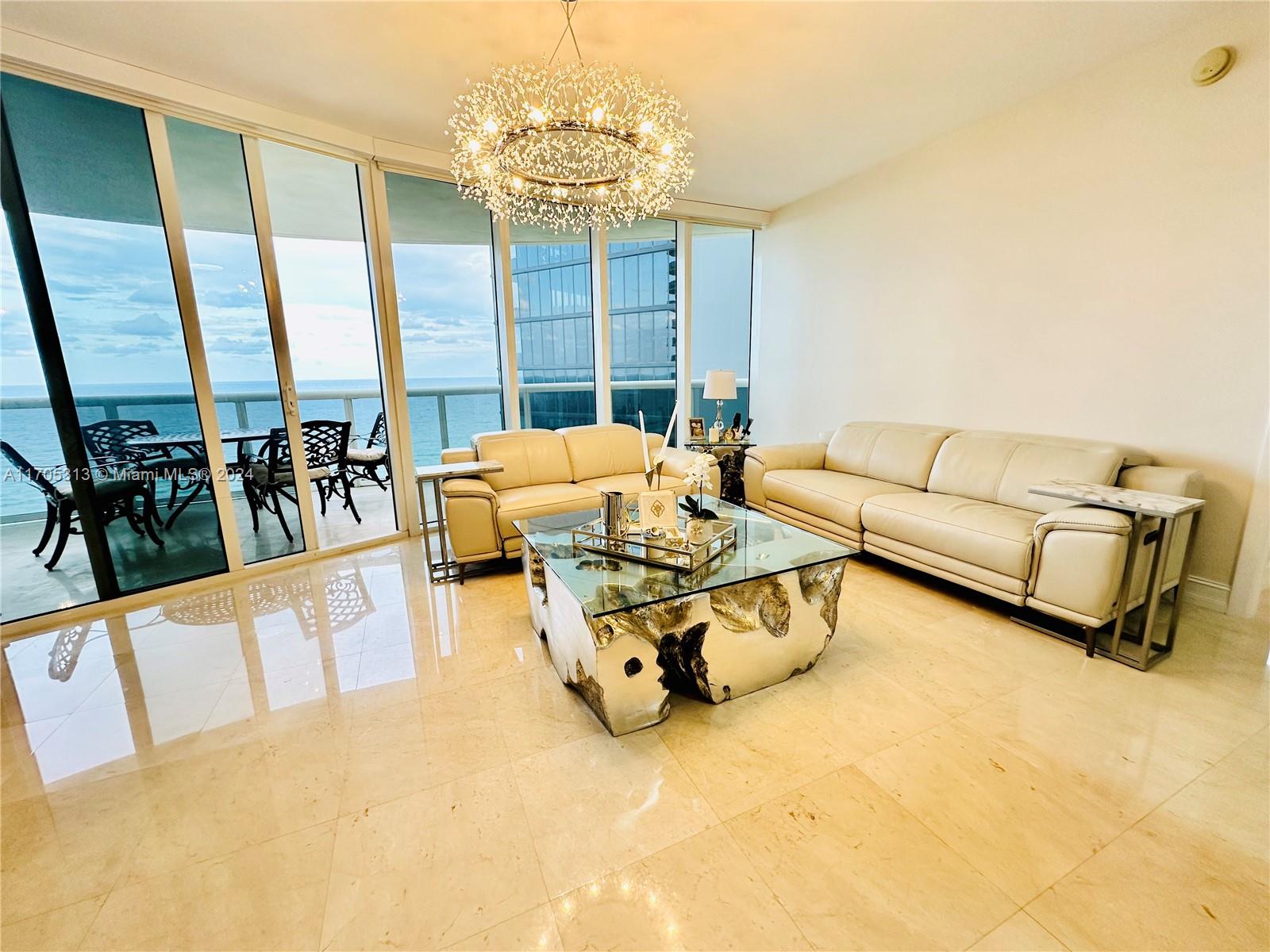 17201 Collins Ave # 1505