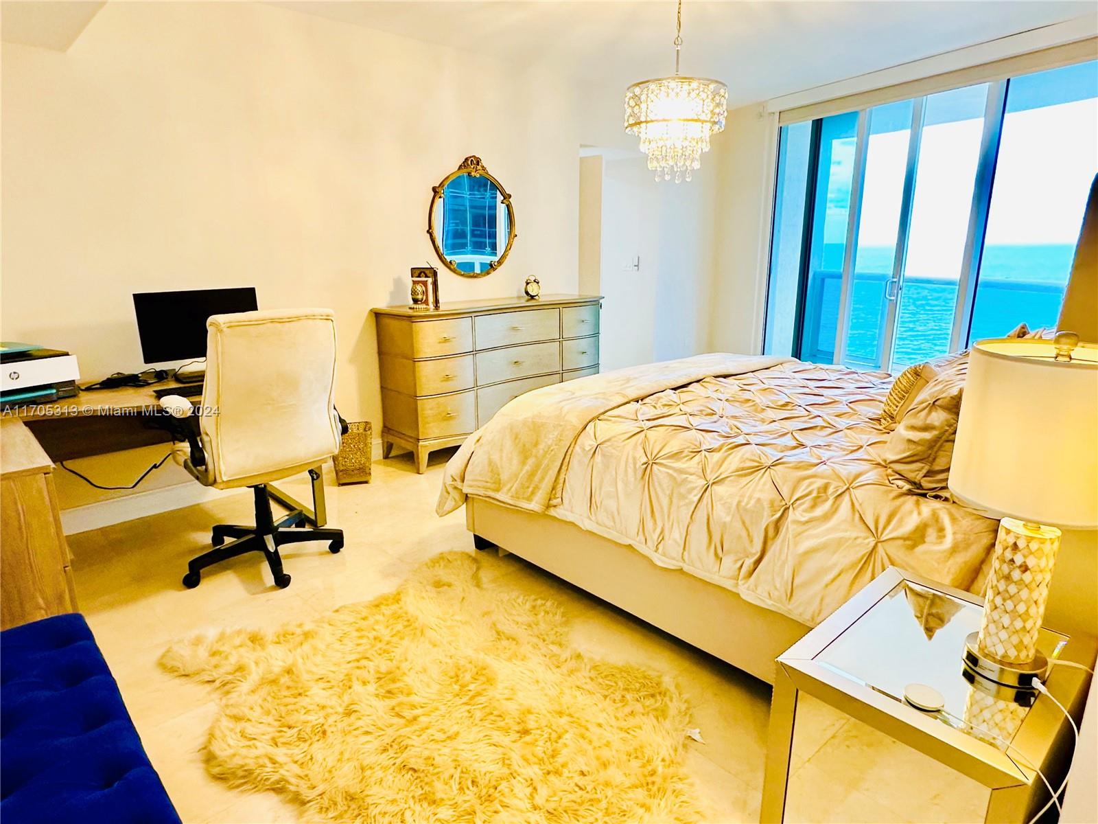 17201 Collins Ave # 1505