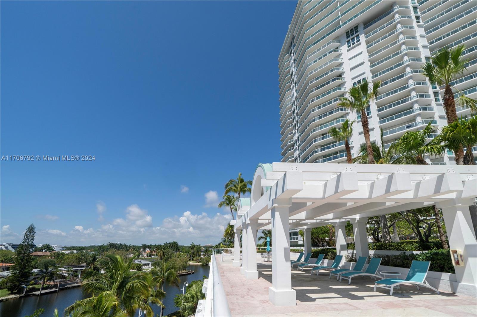 16500 Collins Ave # 754