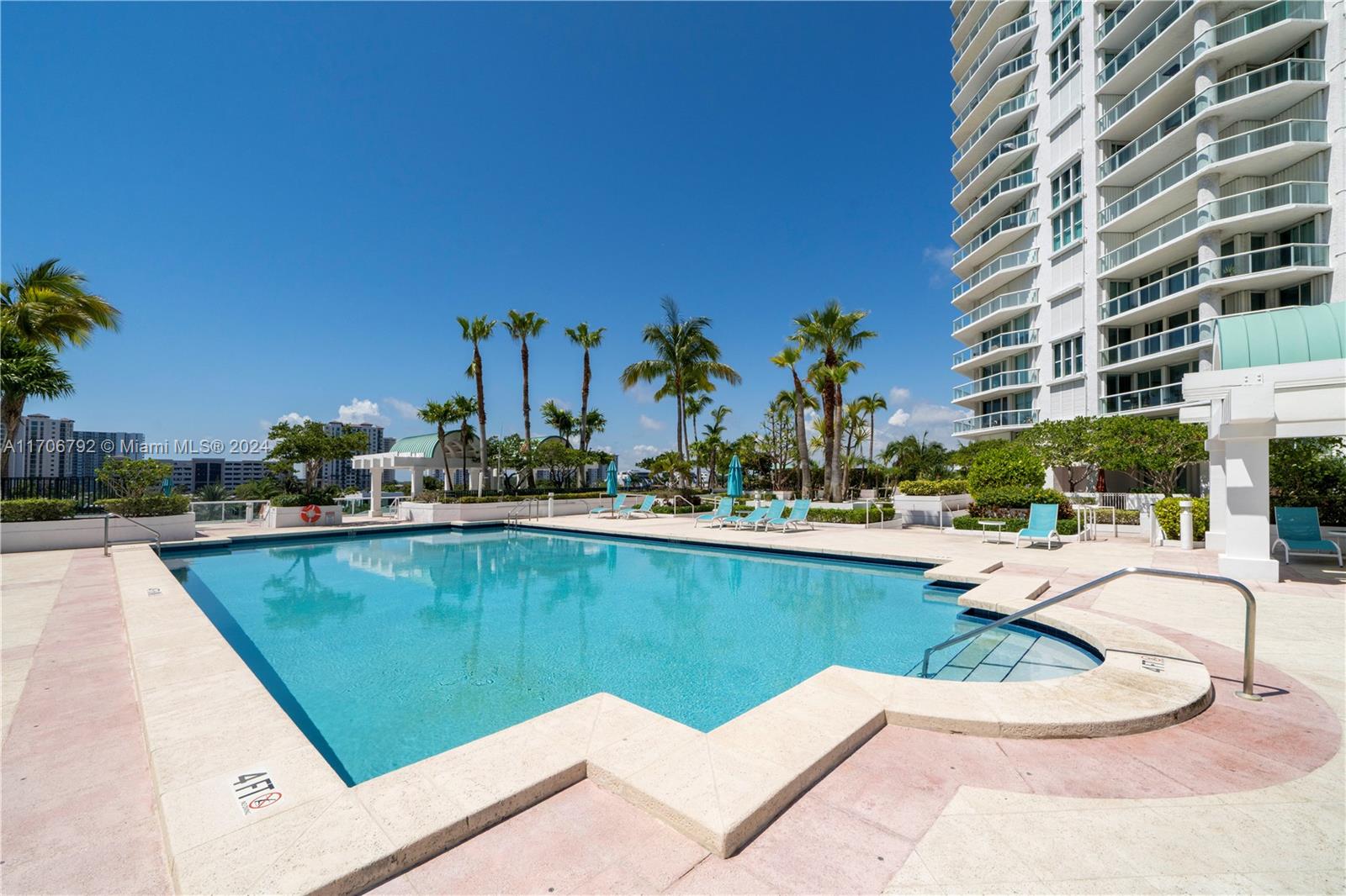 16500 Collins Ave # 754