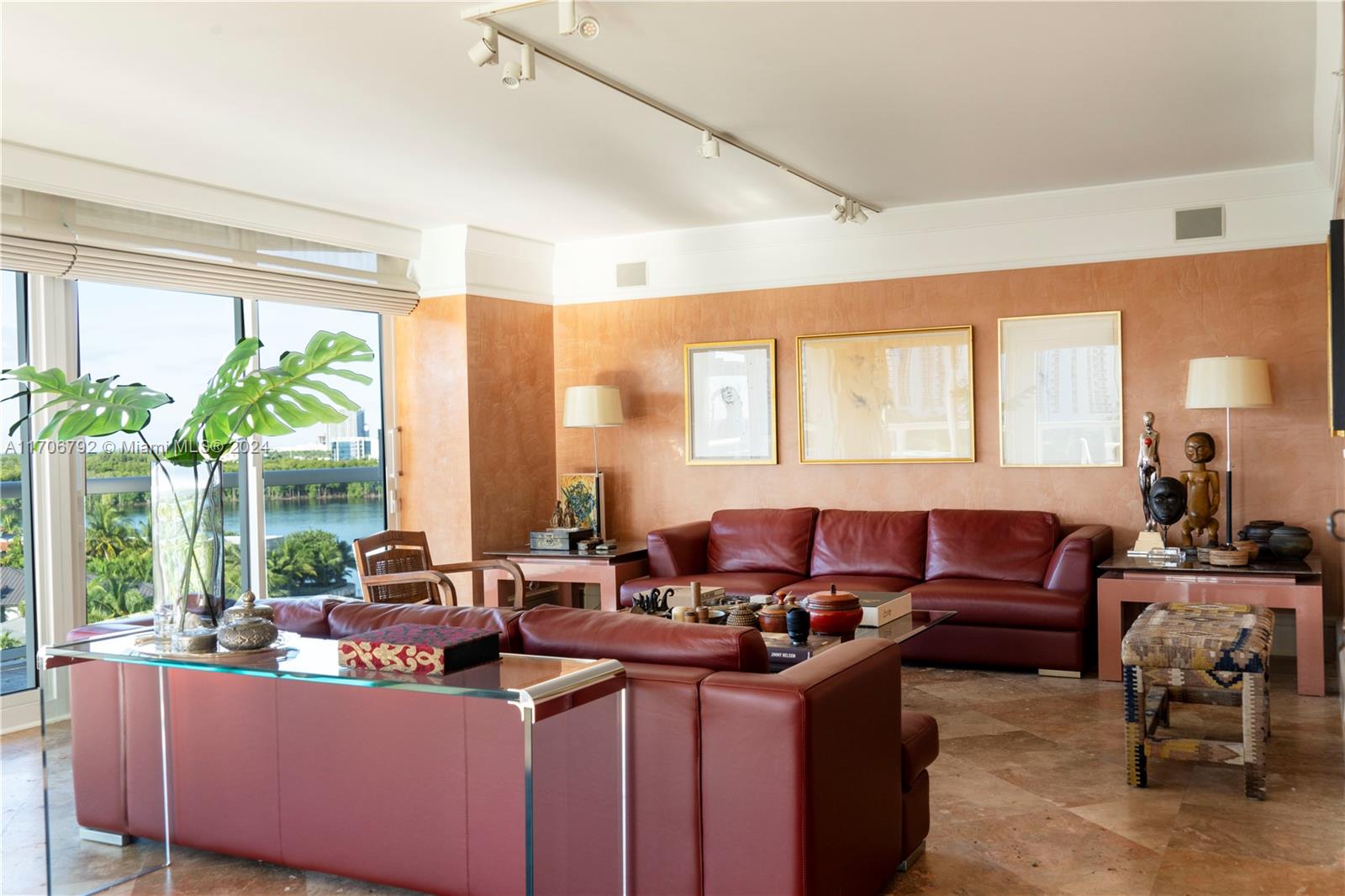 16500 Collins Ave # 754