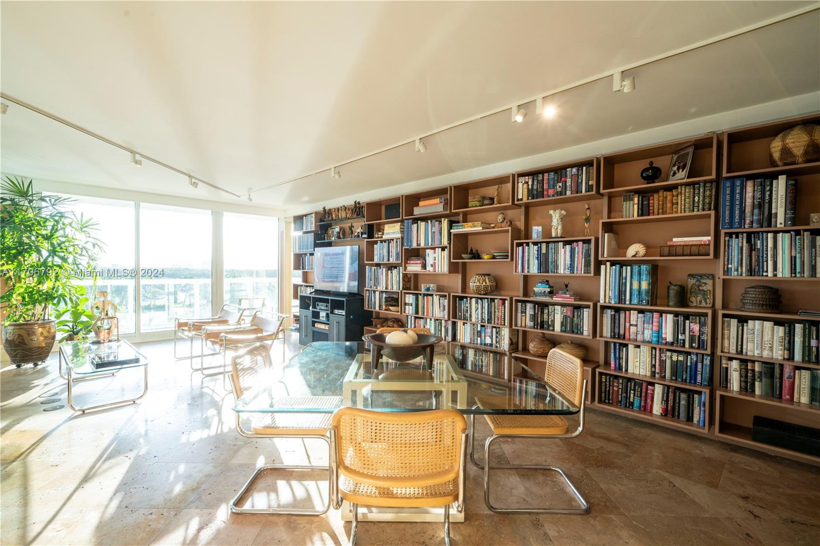 16500 Collins Ave # 754