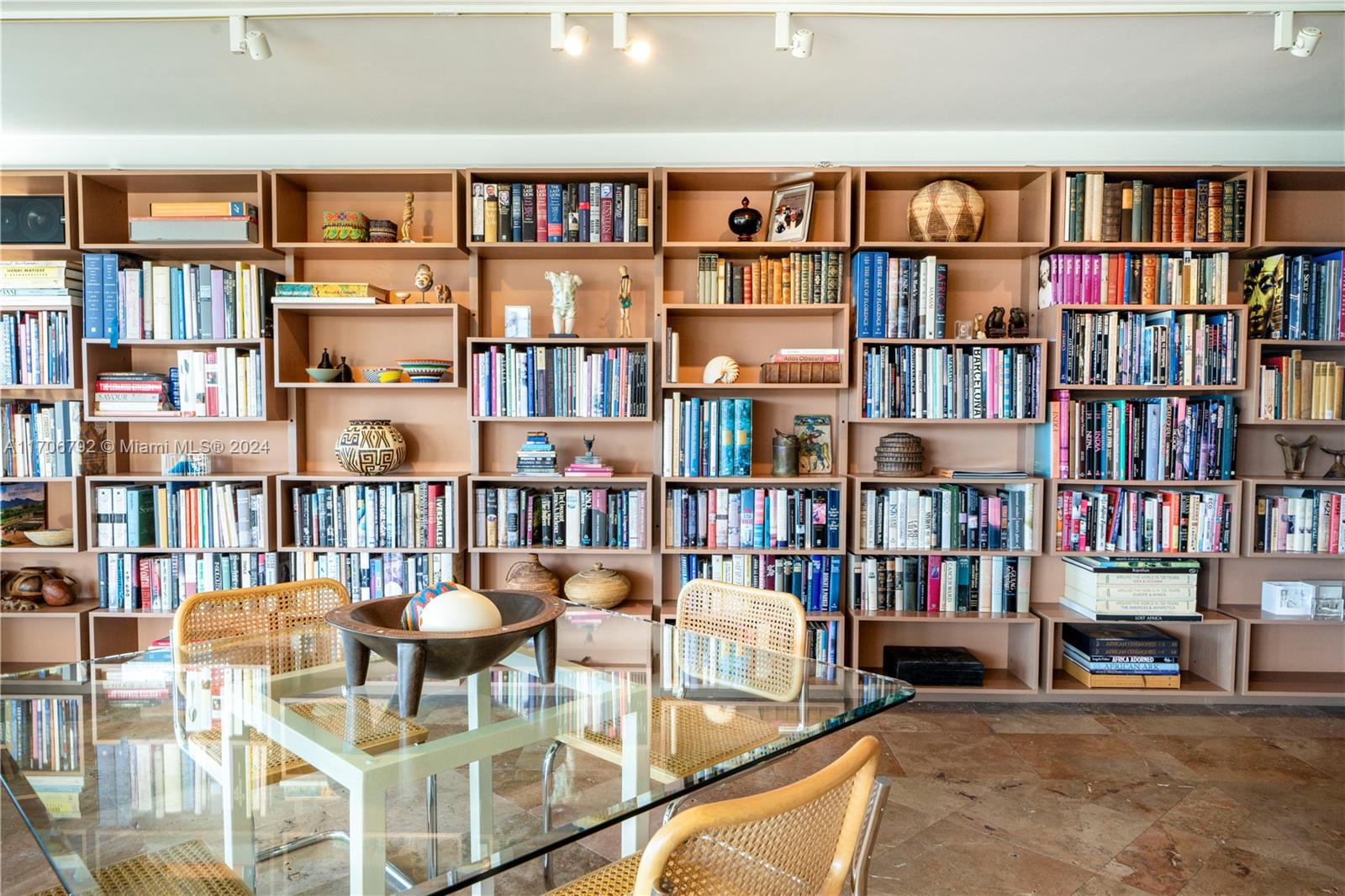 16500 Collins Ave # 754