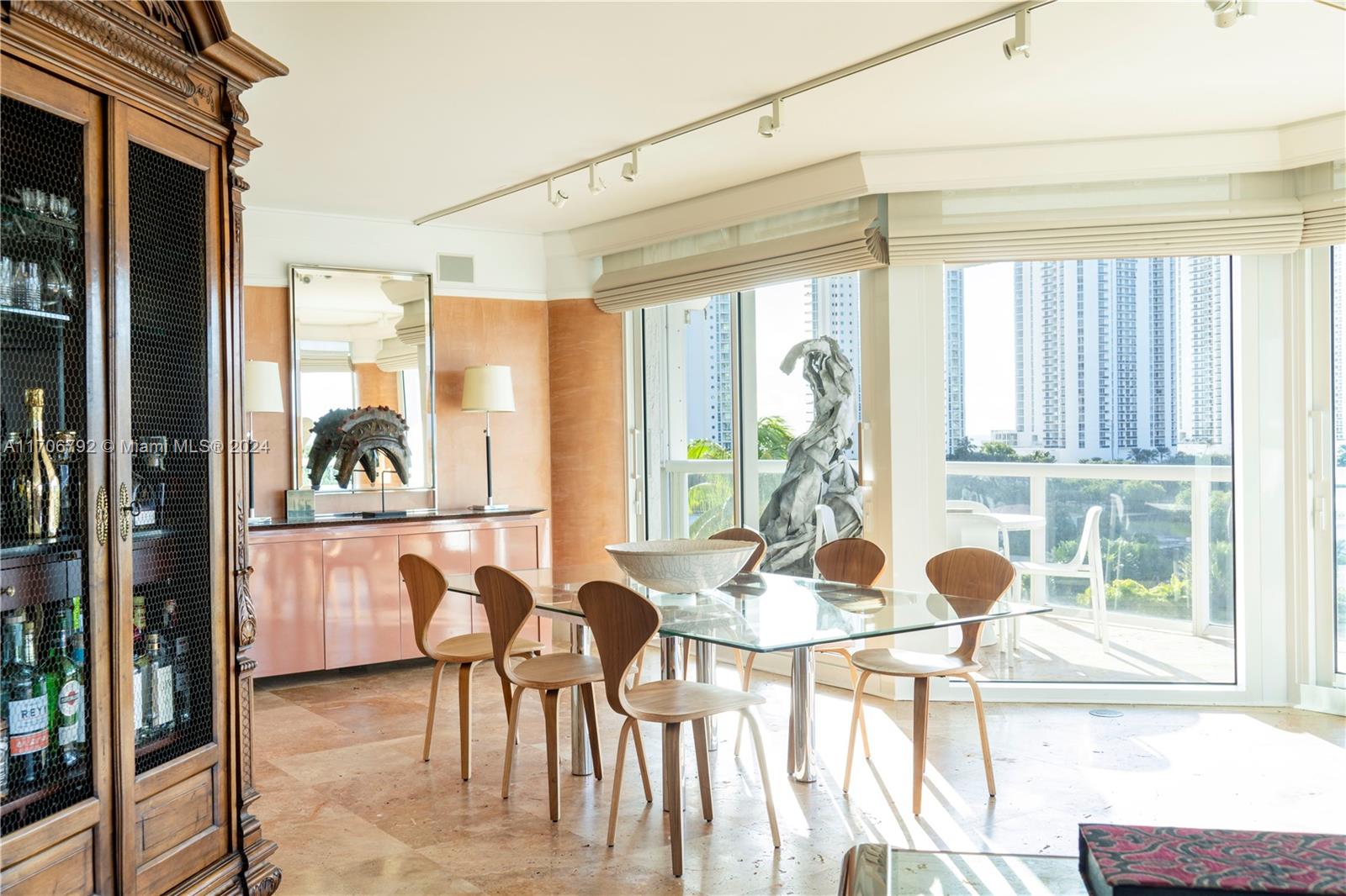 16500 Collins Ave # 754