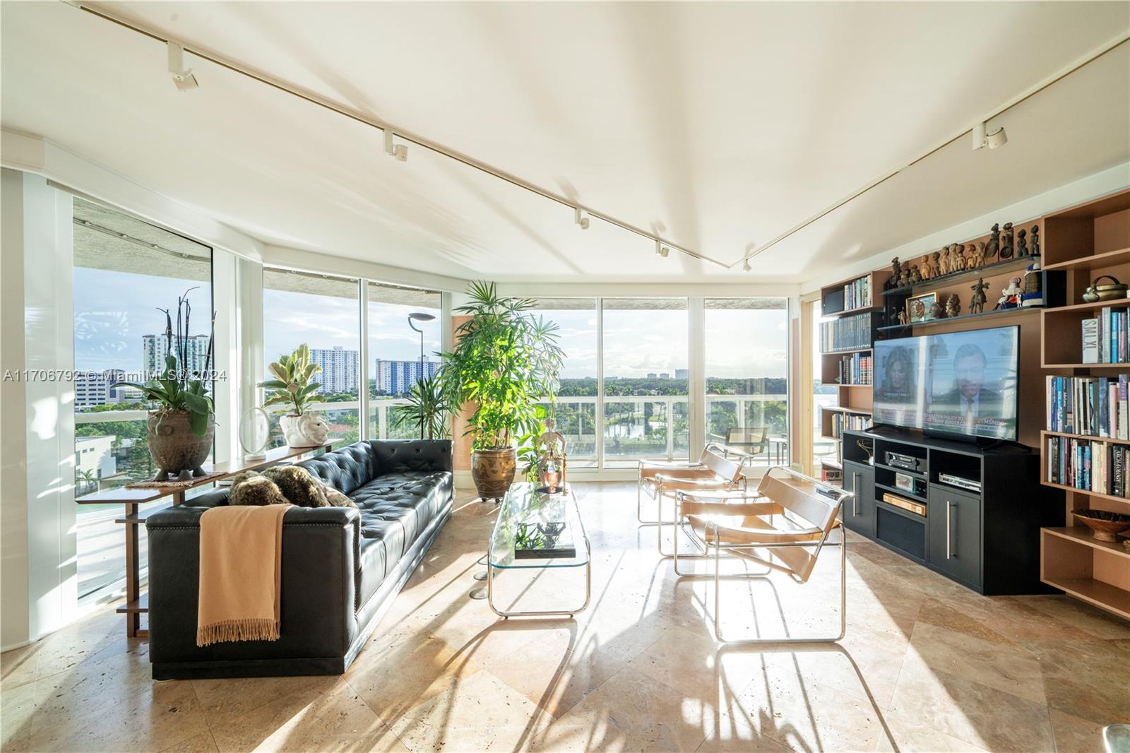 16500 Collins Ave # 754