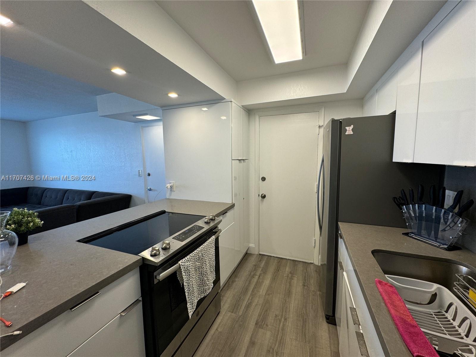 195 Sunrise Dr # 9