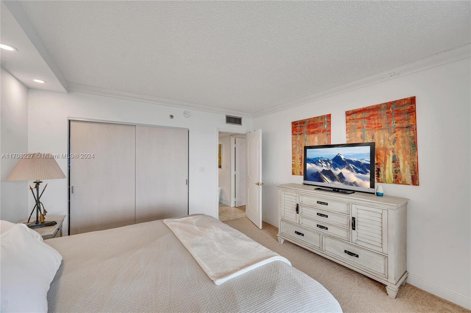520 Brickell Key Dr Unit: A-BH25