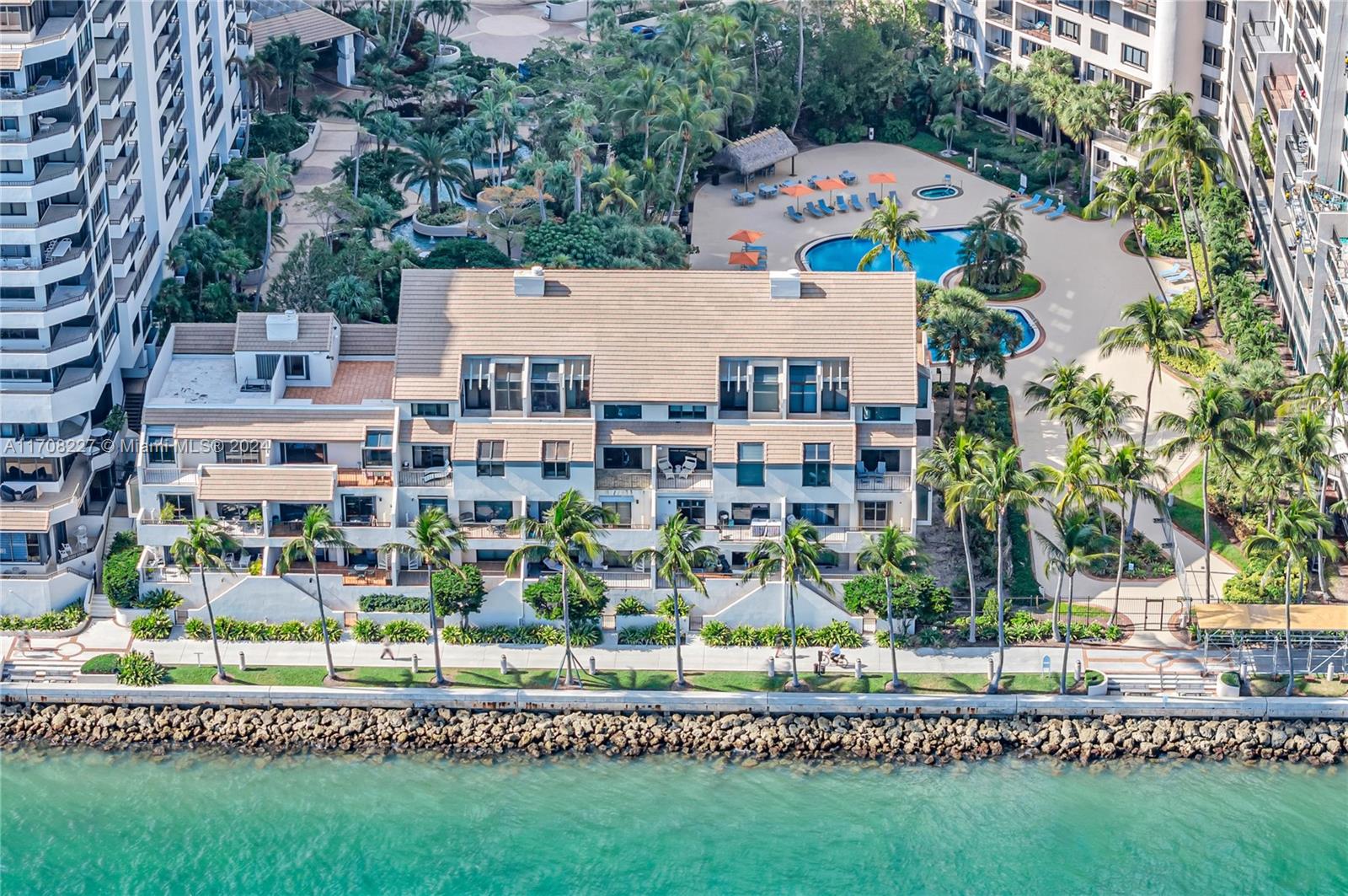 520 Brickell Key Dr Unit: A-BH25