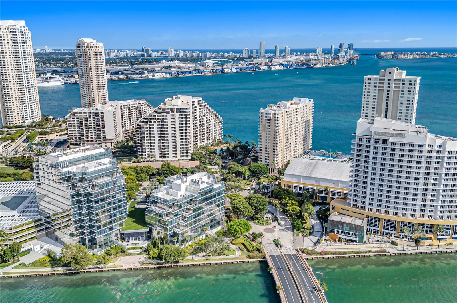 520 Brickell Key Dr Unit: A-BH25