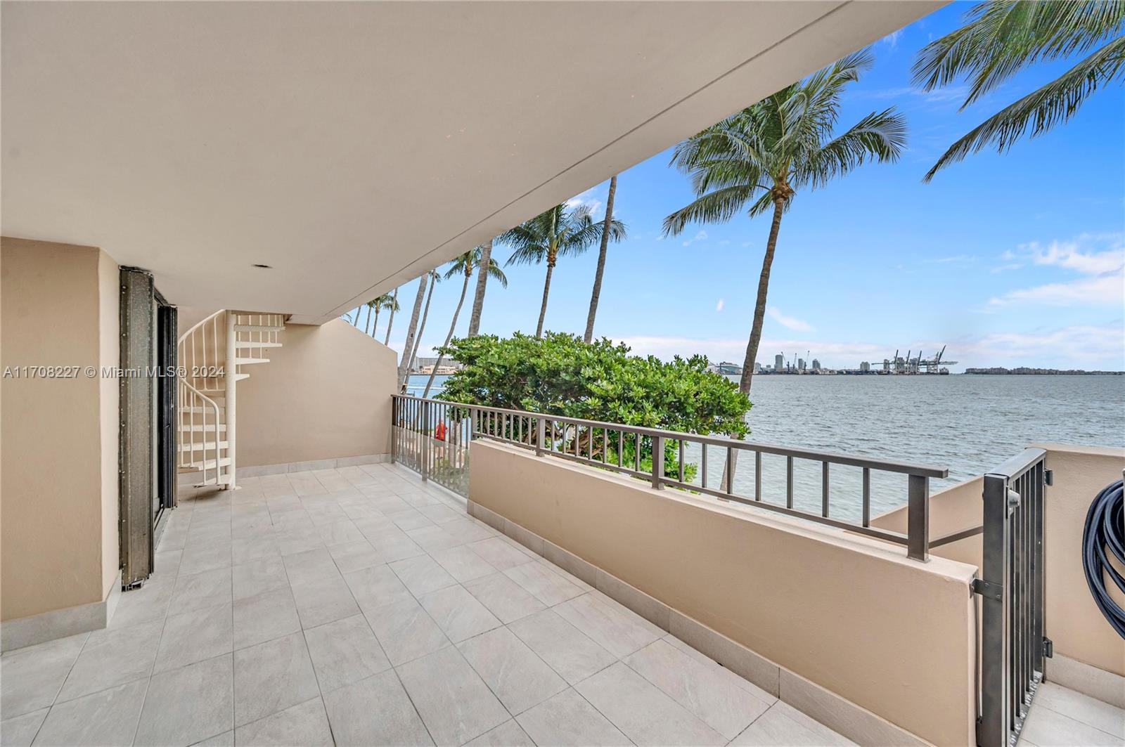 520 Brickell Key Dr Unit: A-BH25