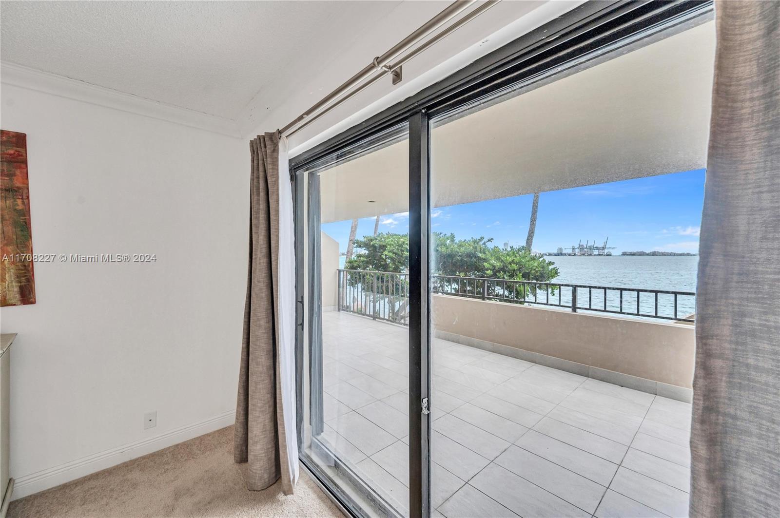 520 Brickell Key Dr Unit: A-BH25