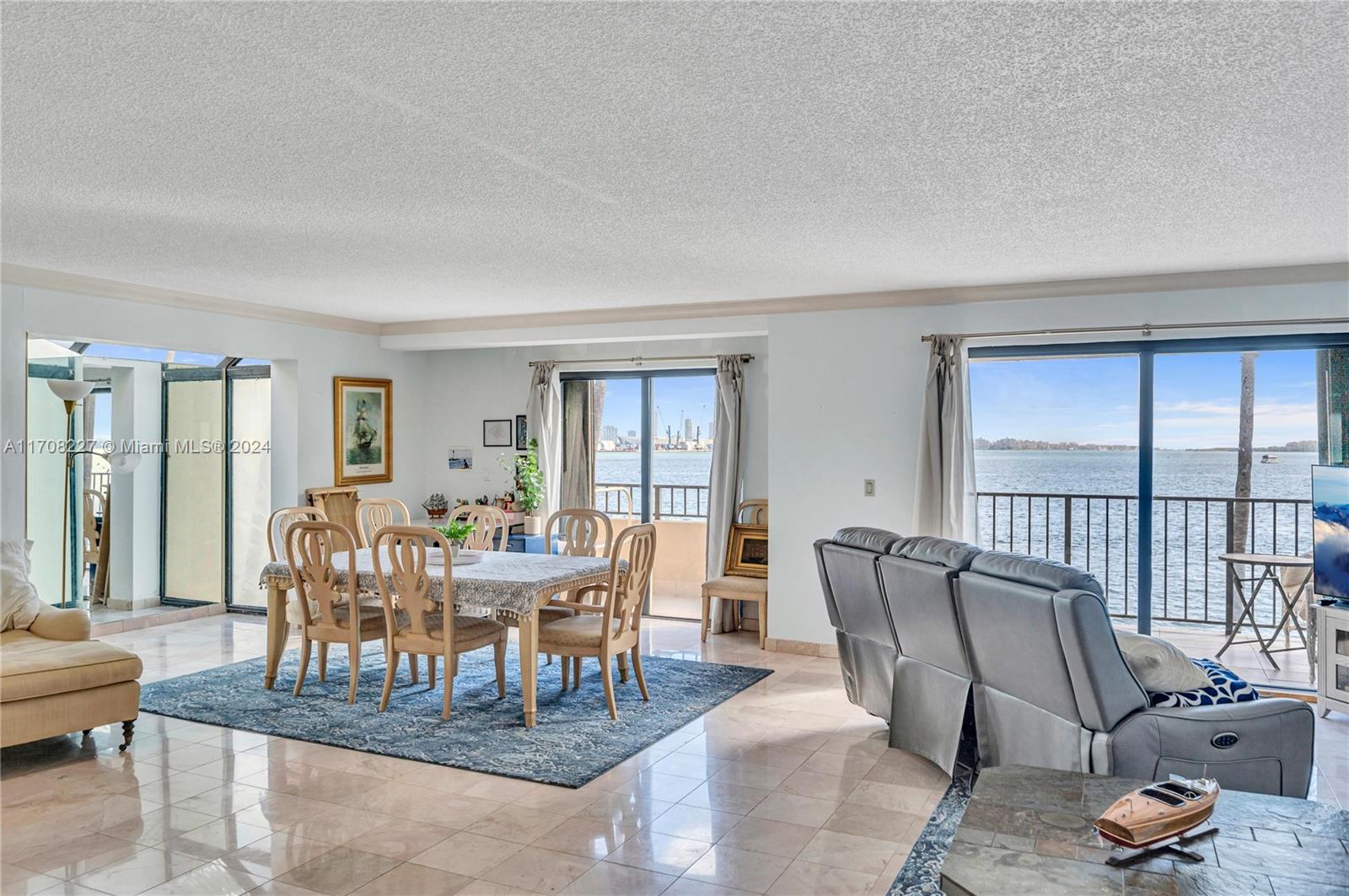 520 Brickell Key Dr Unit: A-BH25
