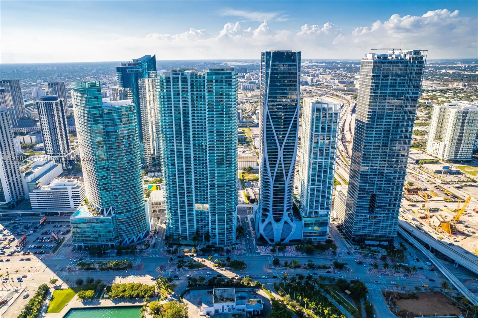 900 Biscayne Blvd # 3910