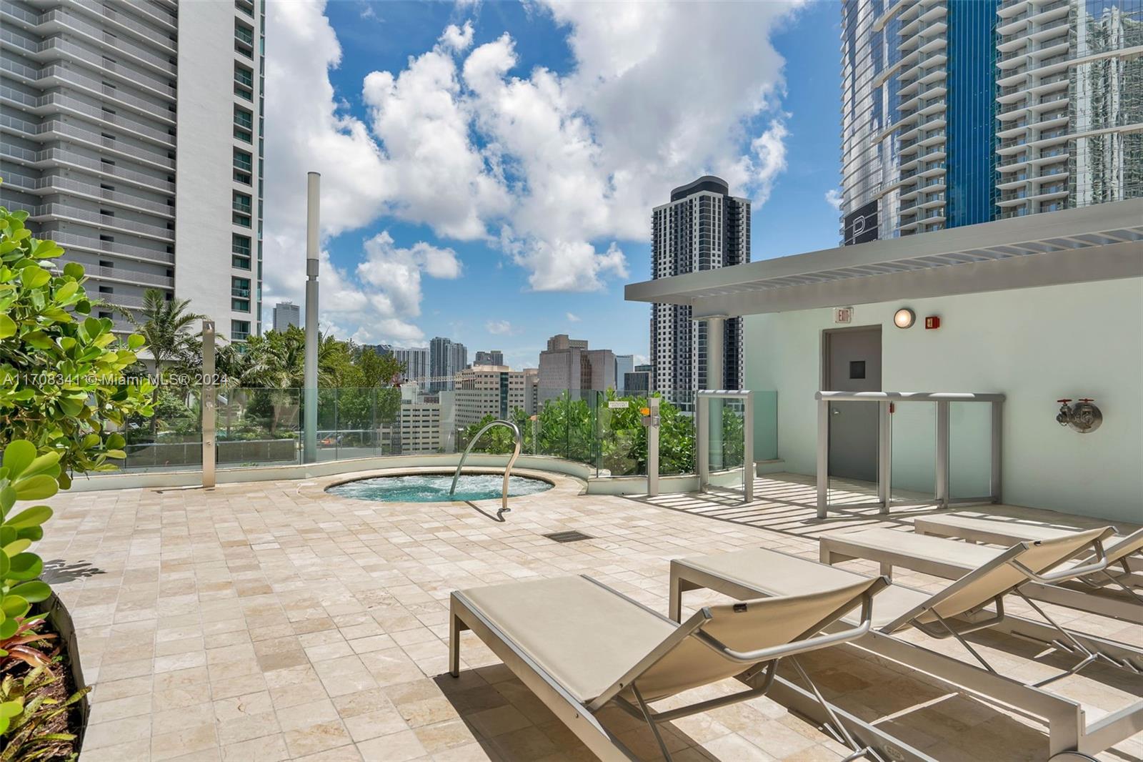 900 Biscayne Blvd # 3910