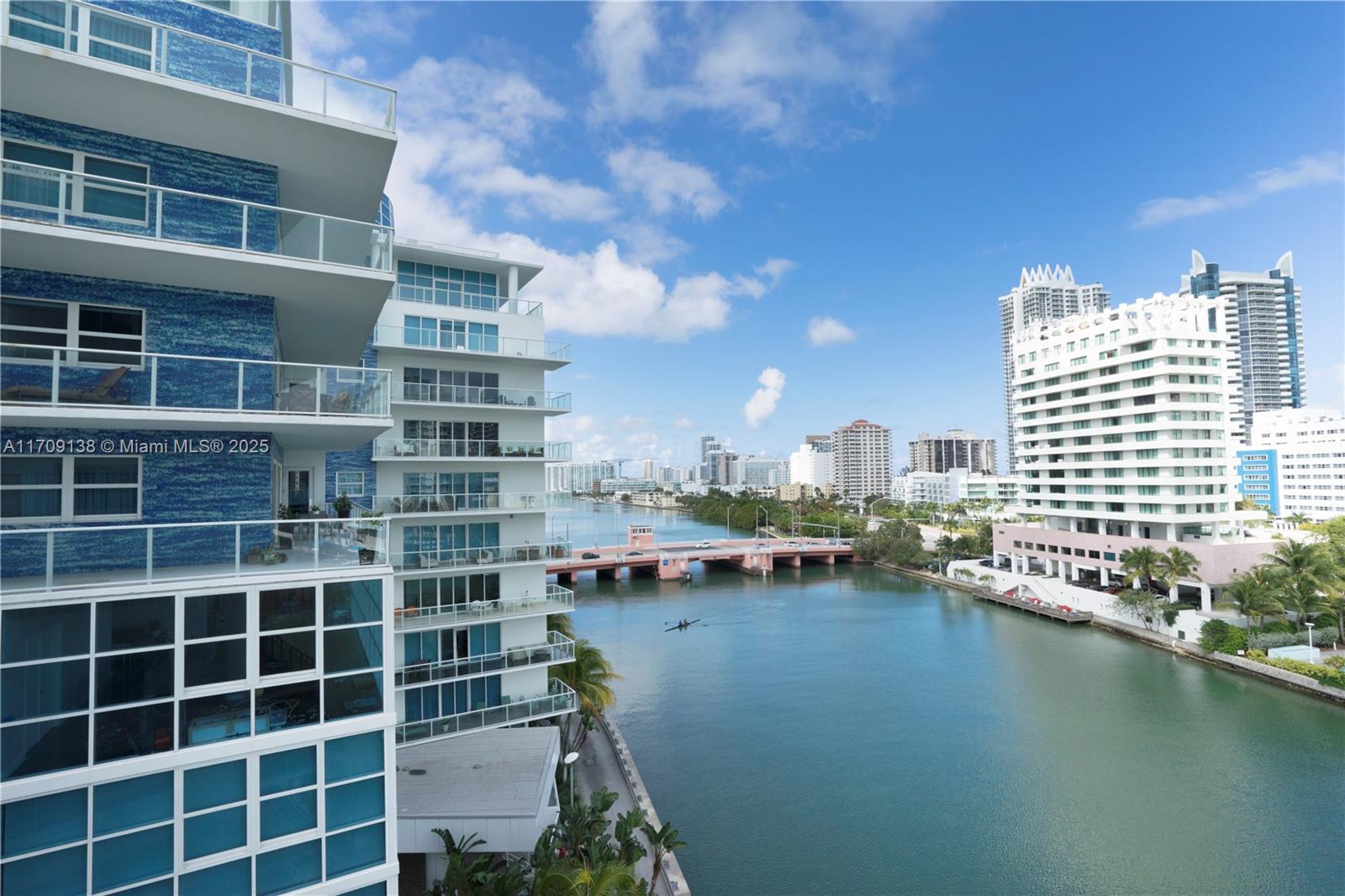6103 Aqua Ave # 301