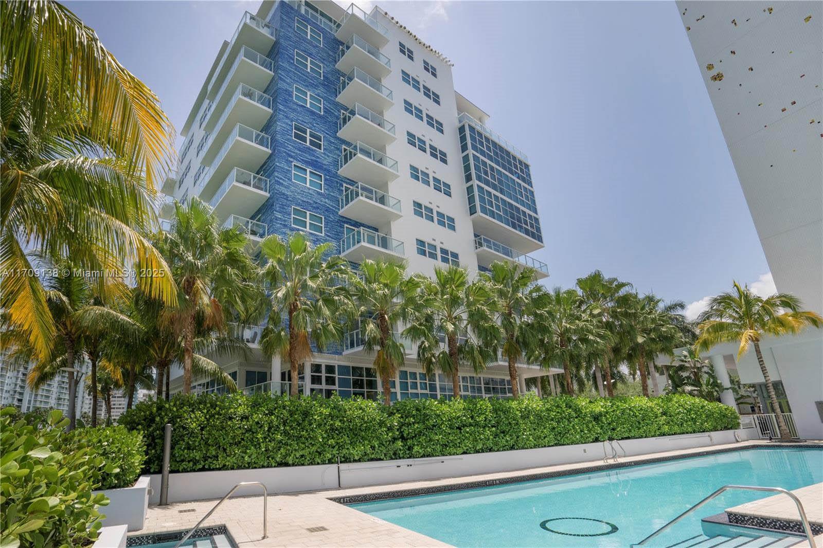 6103 Aqua Ave # 301