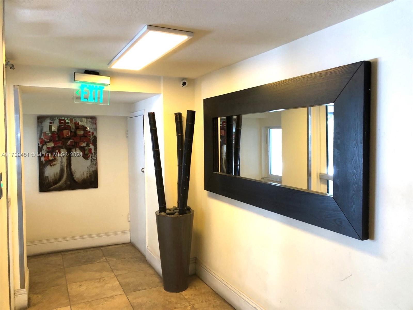 910 Michigan Ave # 506