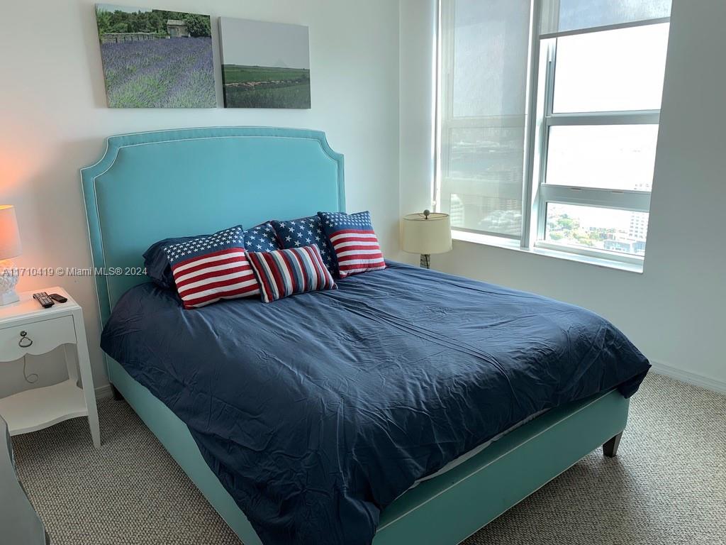 951 Brickell Ave # 3808