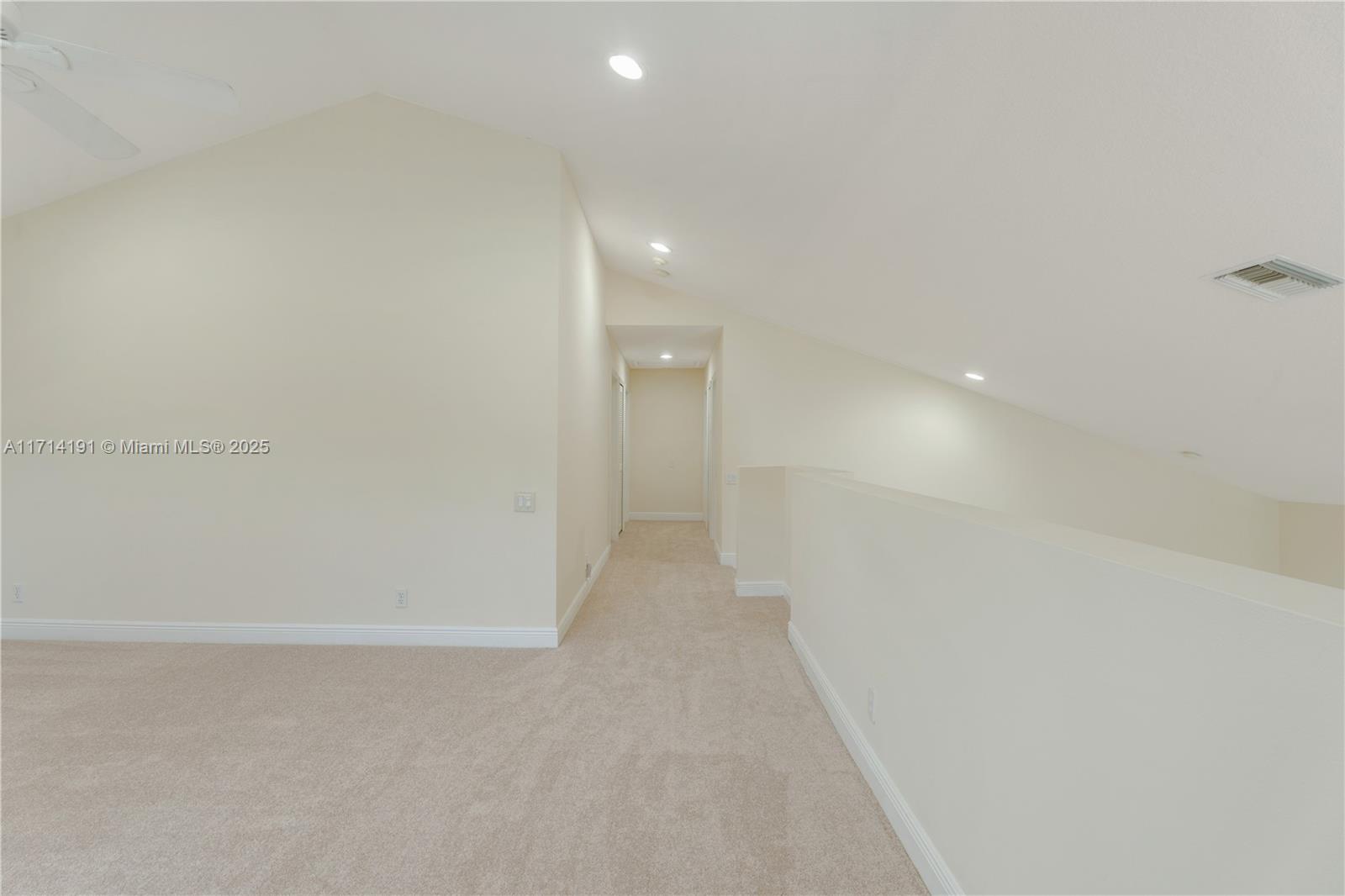 9543 NW 52 Pl